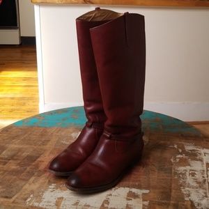 Frye Lindsay Plate knee-high